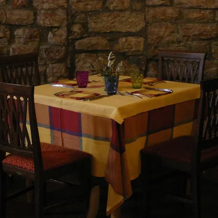 Relais Il Castello 迪维城堡山