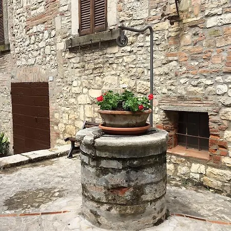 Relais Il Castello Hotell 4*